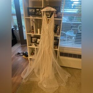 Gorgeous Cinderella Divine Formal dress. Only worn once. Like new. Size 4/6